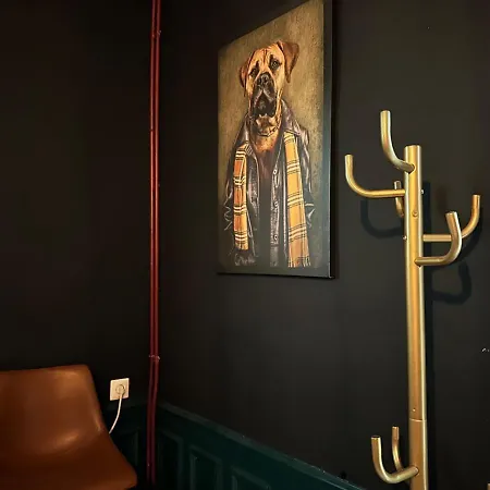 Le Peaky Blinders - Kreativehome Apartment